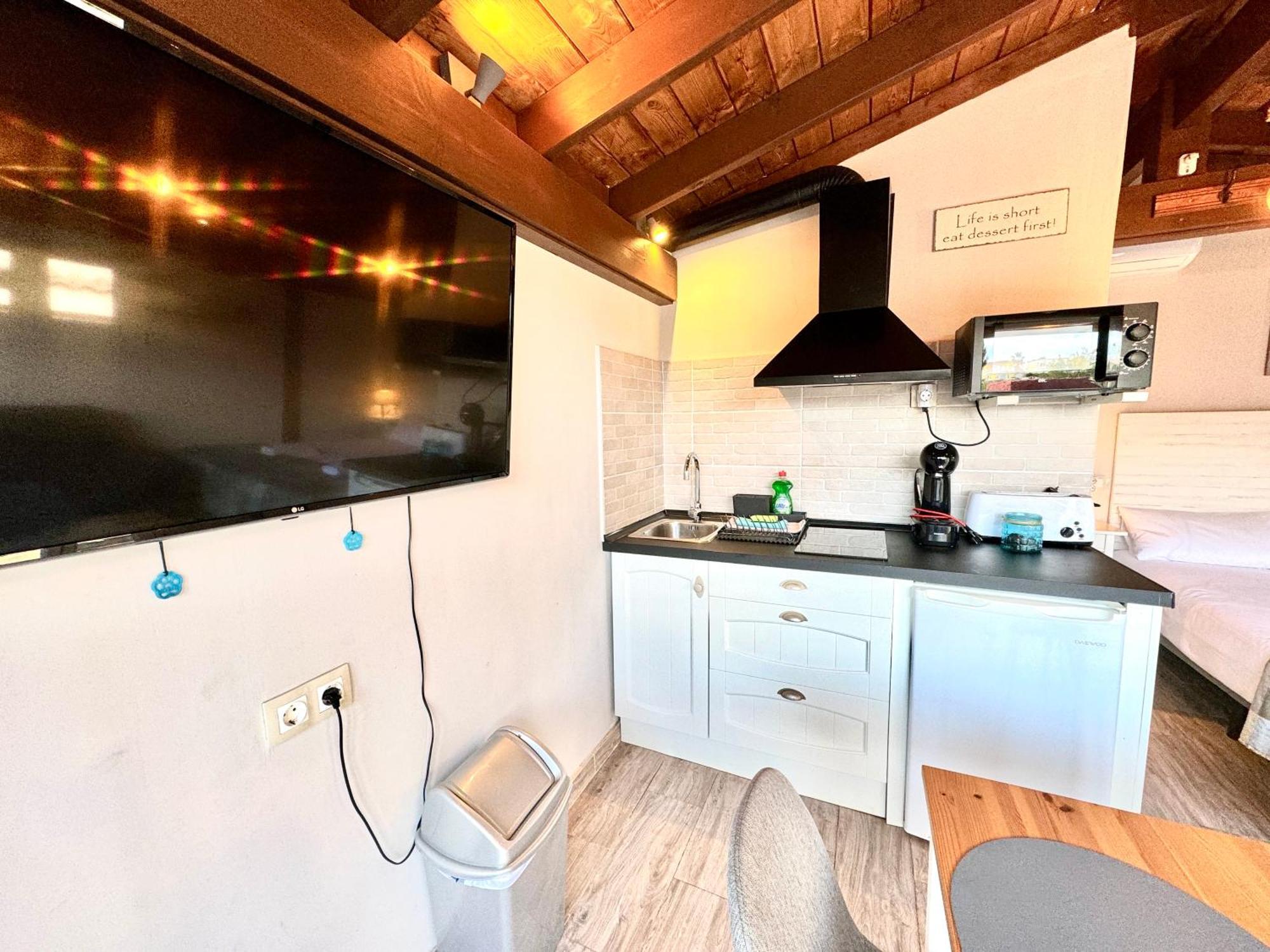 3 Casita-Estudio Con Jardin En La Playa Puerto Marino Esterno foto